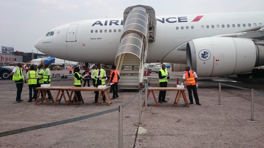 Fondegsur-Kinshasa-Avion-Air-France